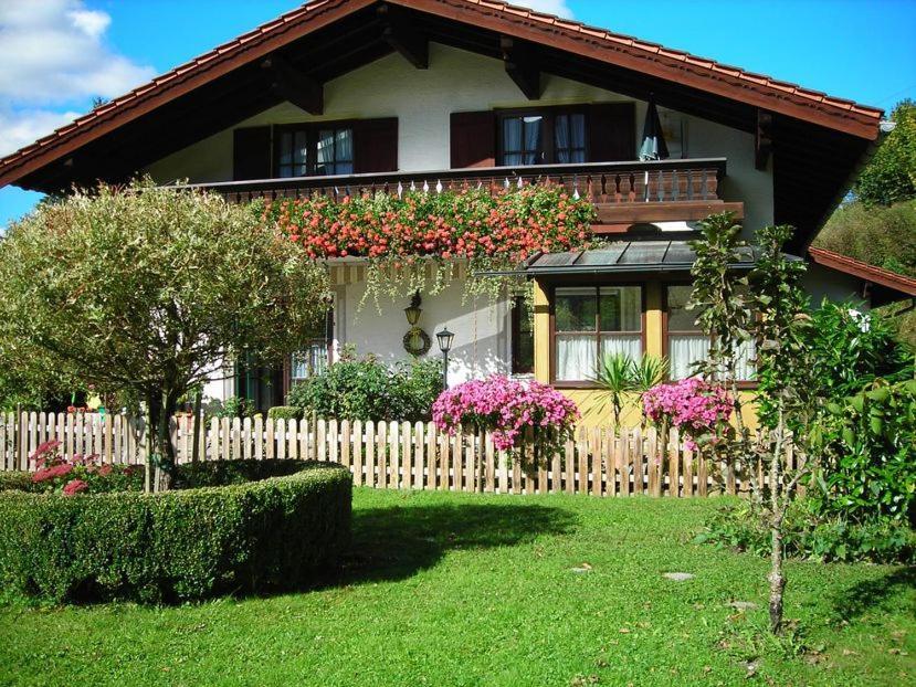 Ferienwohnung Rutz Inkl. Chiemgaukarte 鲁波尔丁 外观 照片